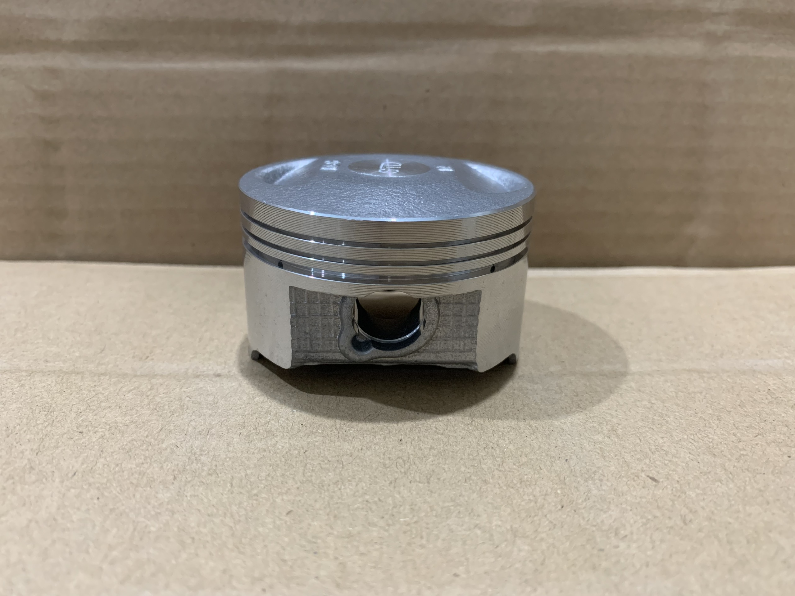 Piston bạc dành cho xe HONDA SONIC