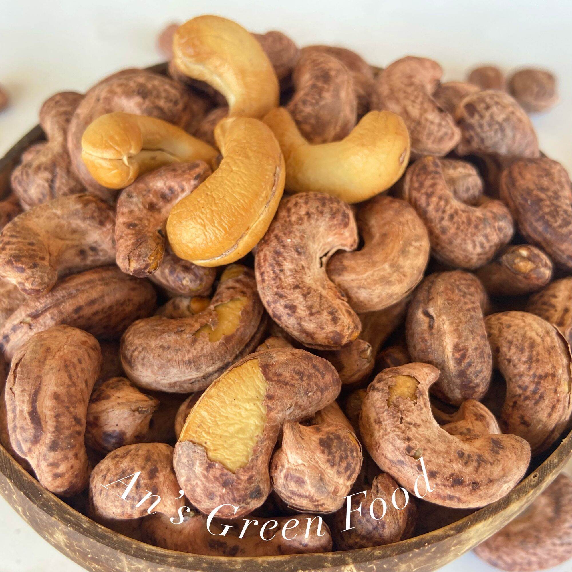 Hạt Điều Rang Muối Chưa Bóc Vỏ Lụa 500gr (Túi Zip Hút Chân Không)