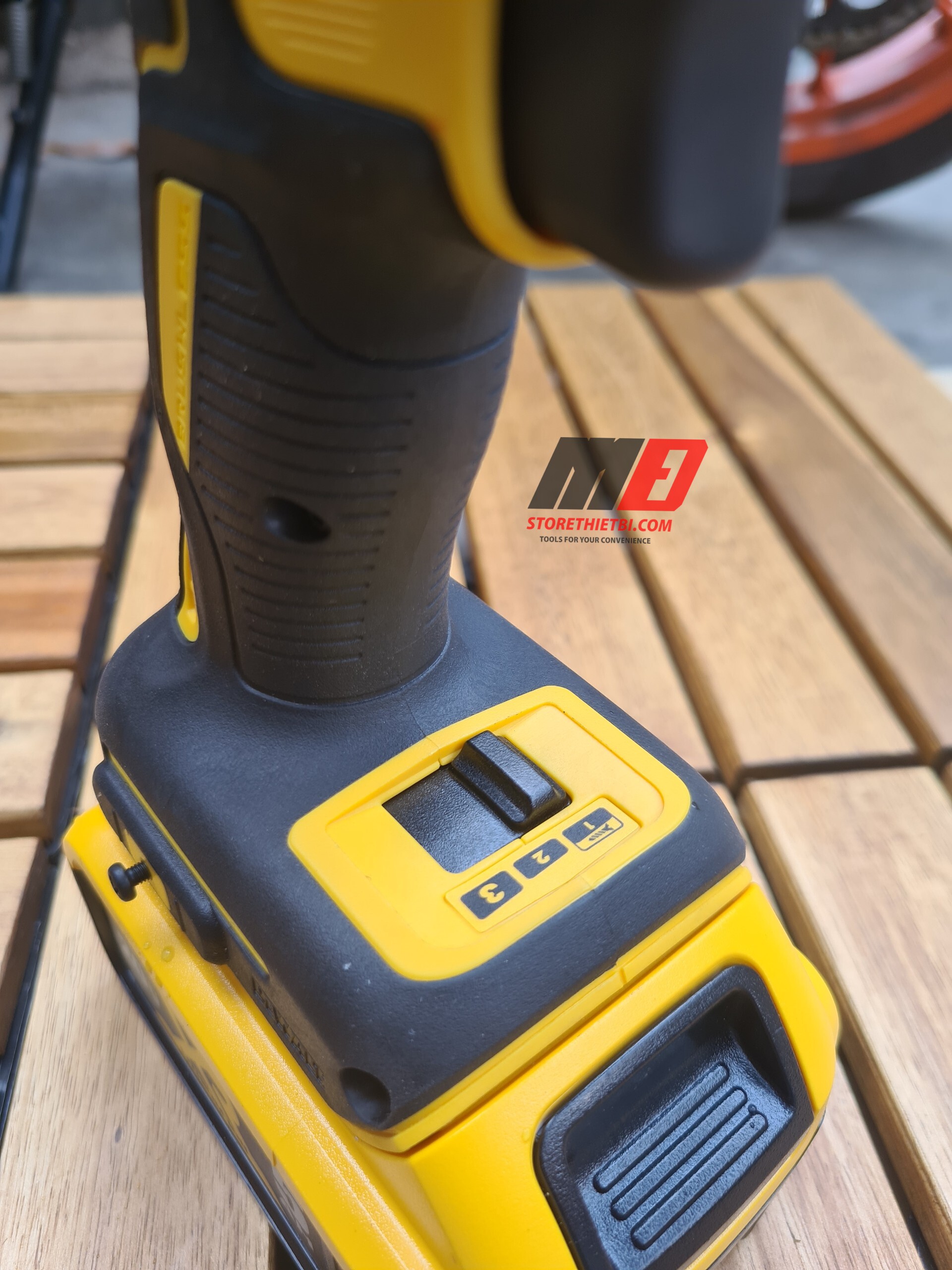 [HCM]Dcf887N Body thân Máy Bắt Vít 18V  Dewalt (Chưa bao gồm pin sạc)