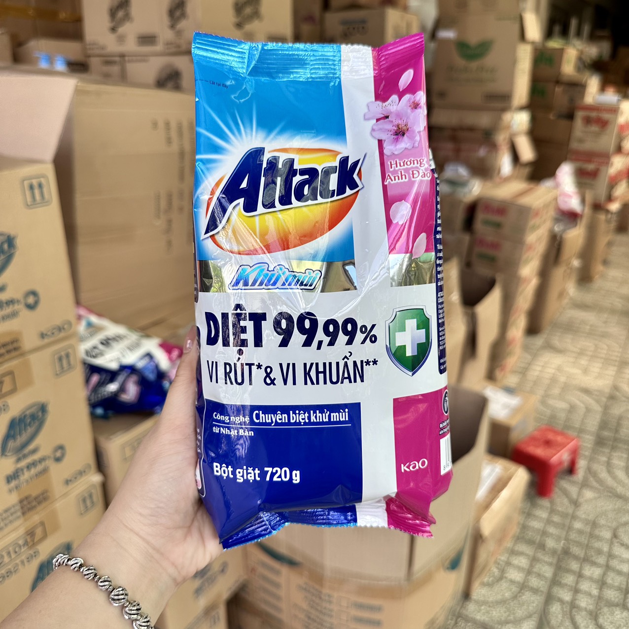 [MẪU MỚI] BỘT GIẶT ATTACK KHỬ MÙI MỚI 720G