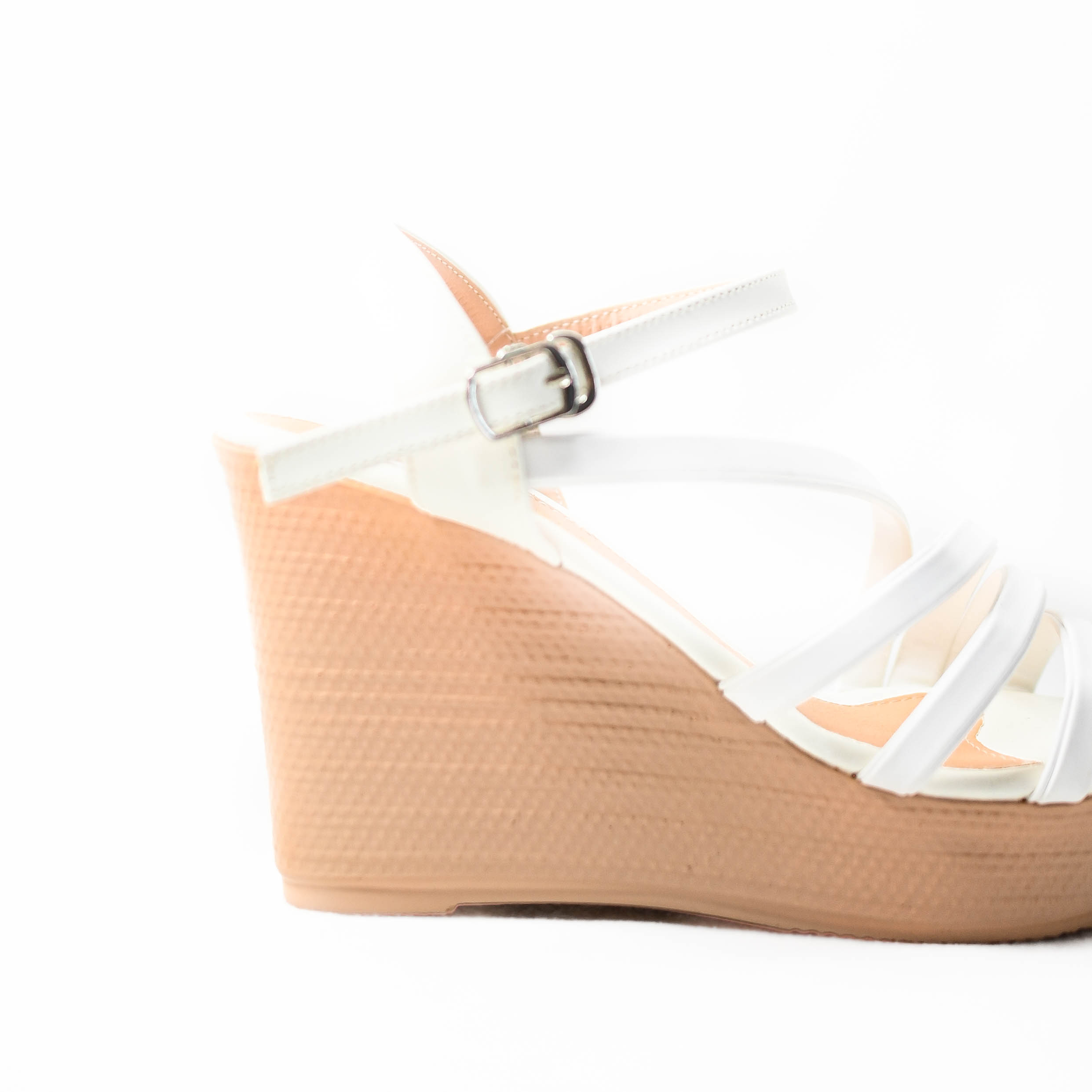 Sandal đế xuồng nữ đế đúc