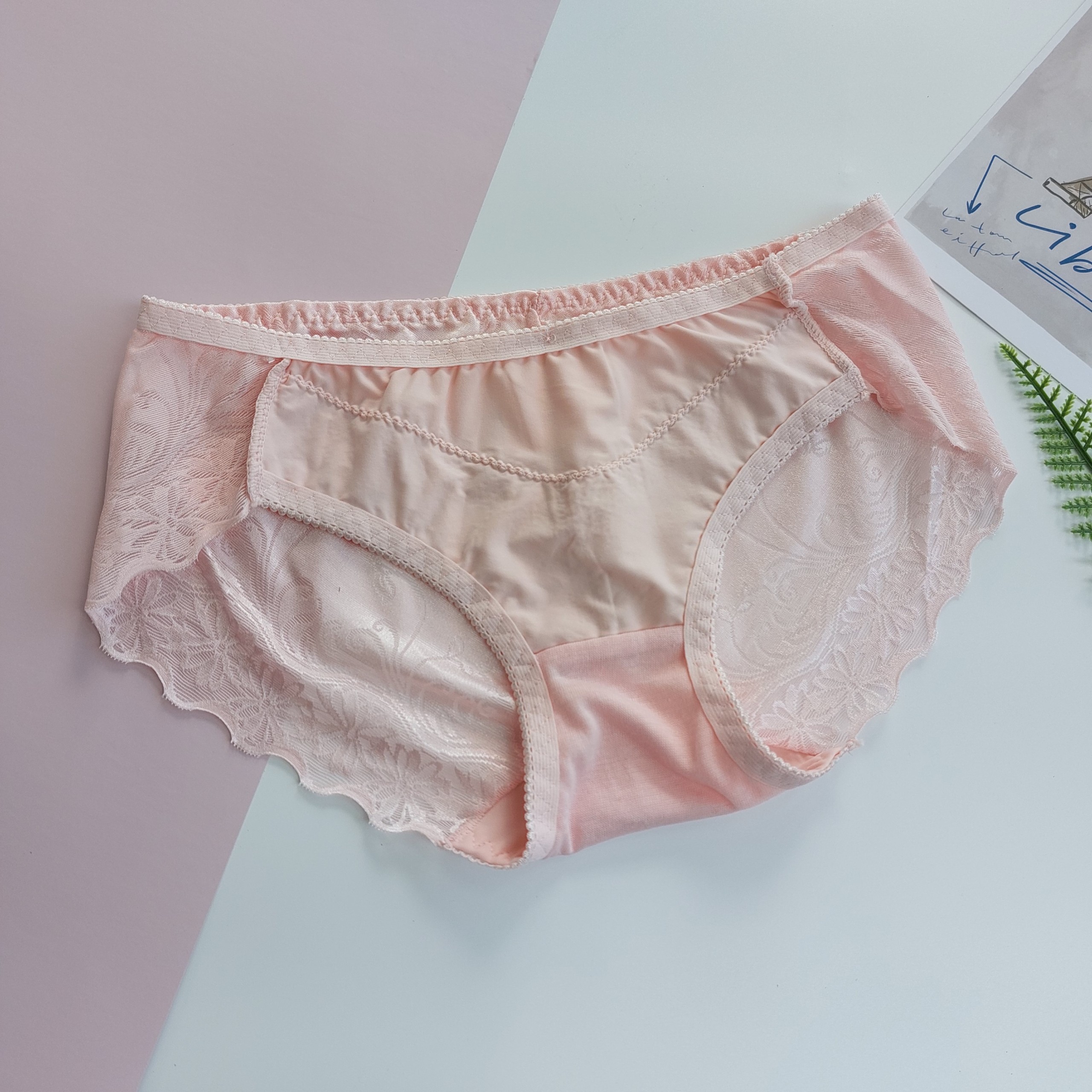 Quần ren gấm lụa 8015 Sinh Yến (38-53kg)