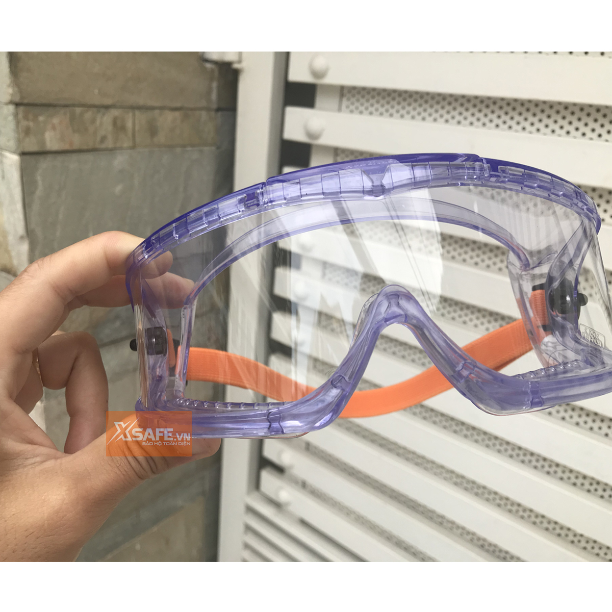 Safety Glasses with Anti-UV Protection