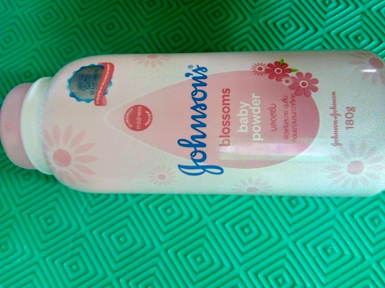 Phấn thơm em bé Johnsons Baby Thái Lan 200gr
