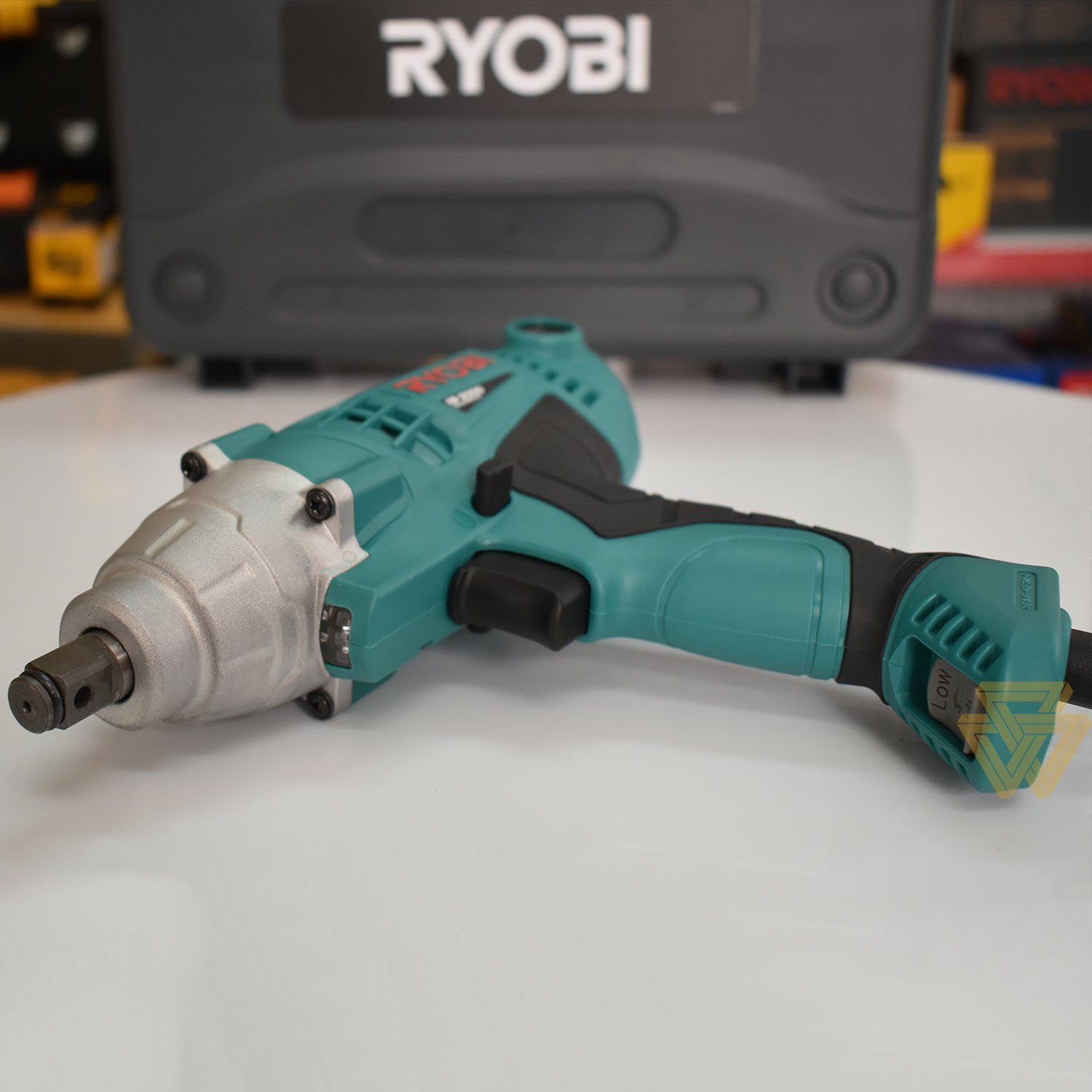 [HCM][Trả góp 0%] Máy Khoan Vặn Bu Lông 320W Ryobi IW-2000