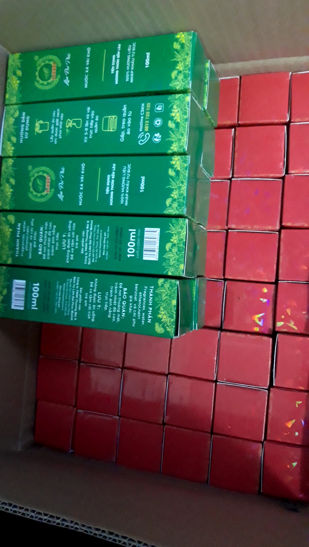 combo 2 chai xả vải khô hương comfor và domy LĐP