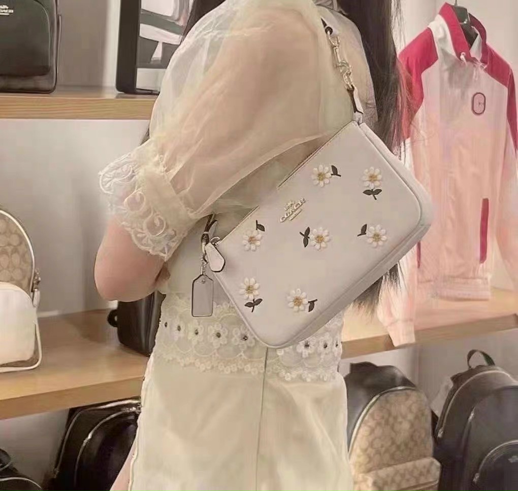 Túi kẹp nách  size 19cm