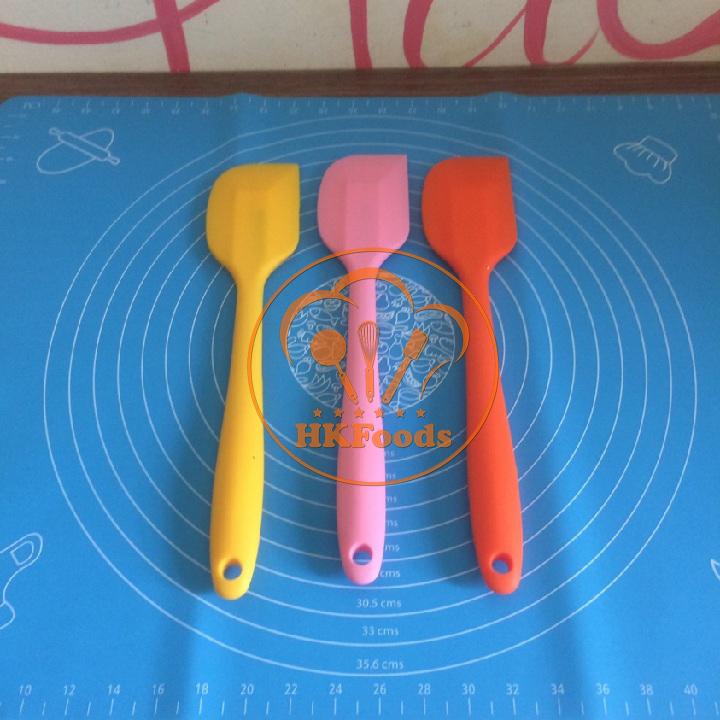 Phới silicon màu đúc liền 28cm (spatula)