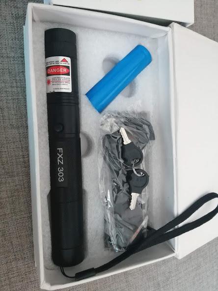 [HCM]đèn laser FXZ 303 tia đỏ giá rẻ