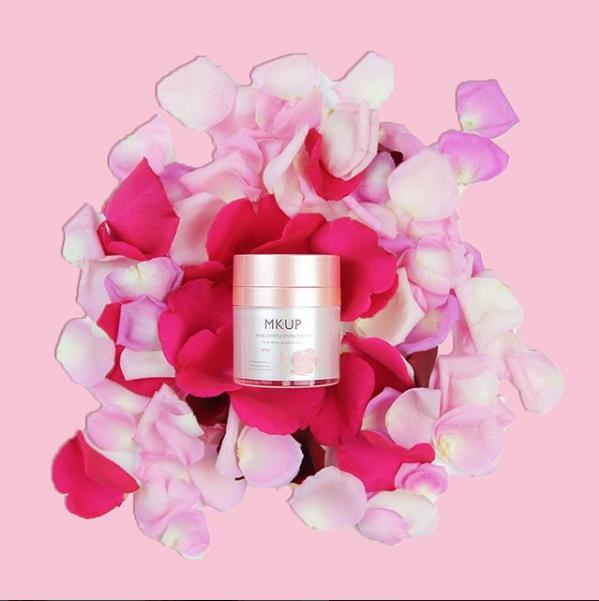 Kem lười MKUP dưỡng ẩm trắng da Real complexion Cream