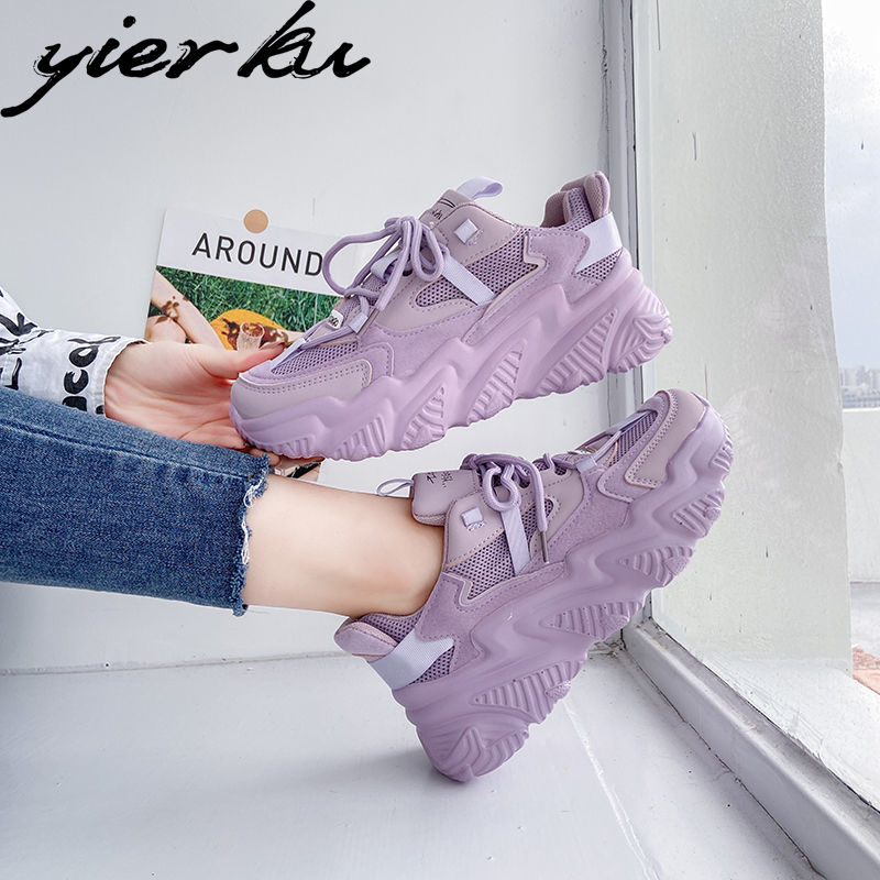 Yierku 【Free Shipping Miễn phí vận chuyển】Giày nữ xu hướng thể thao và giải trí mới phù hợp với tất cả các môn thể thao và giải trí giày lưới nhỏ màu trắng đế dày