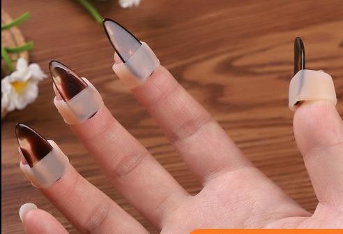 Guzheng manicure cover with material Silicon