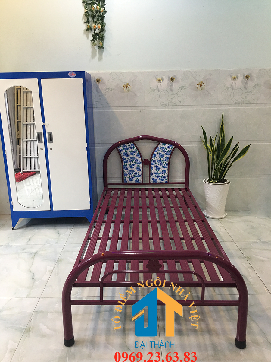 Giường sắt kiểu tròn hoa văn 1m