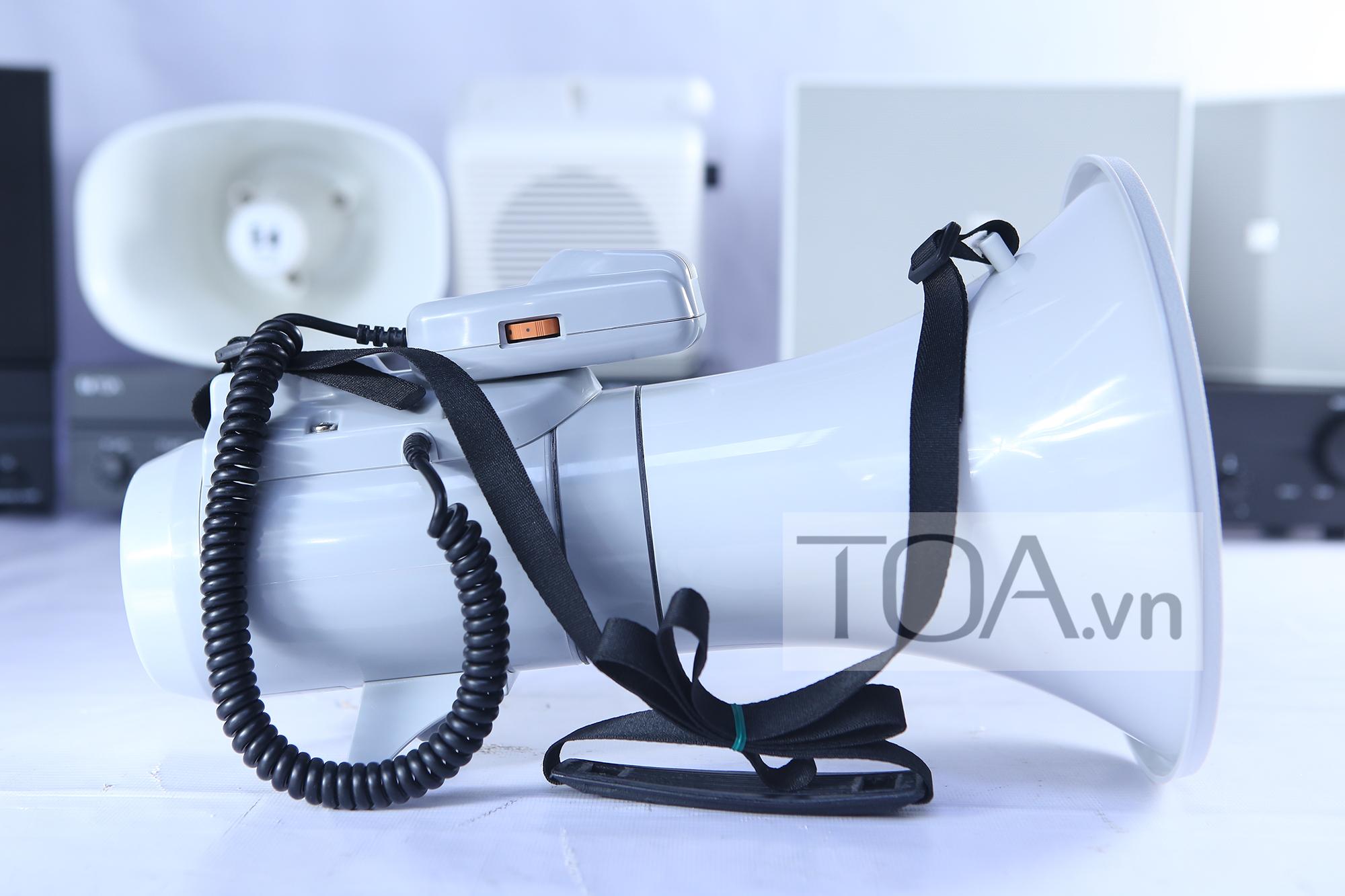 [HCM]Loa phát thanh đeo vai có Micro TOA ER-2215