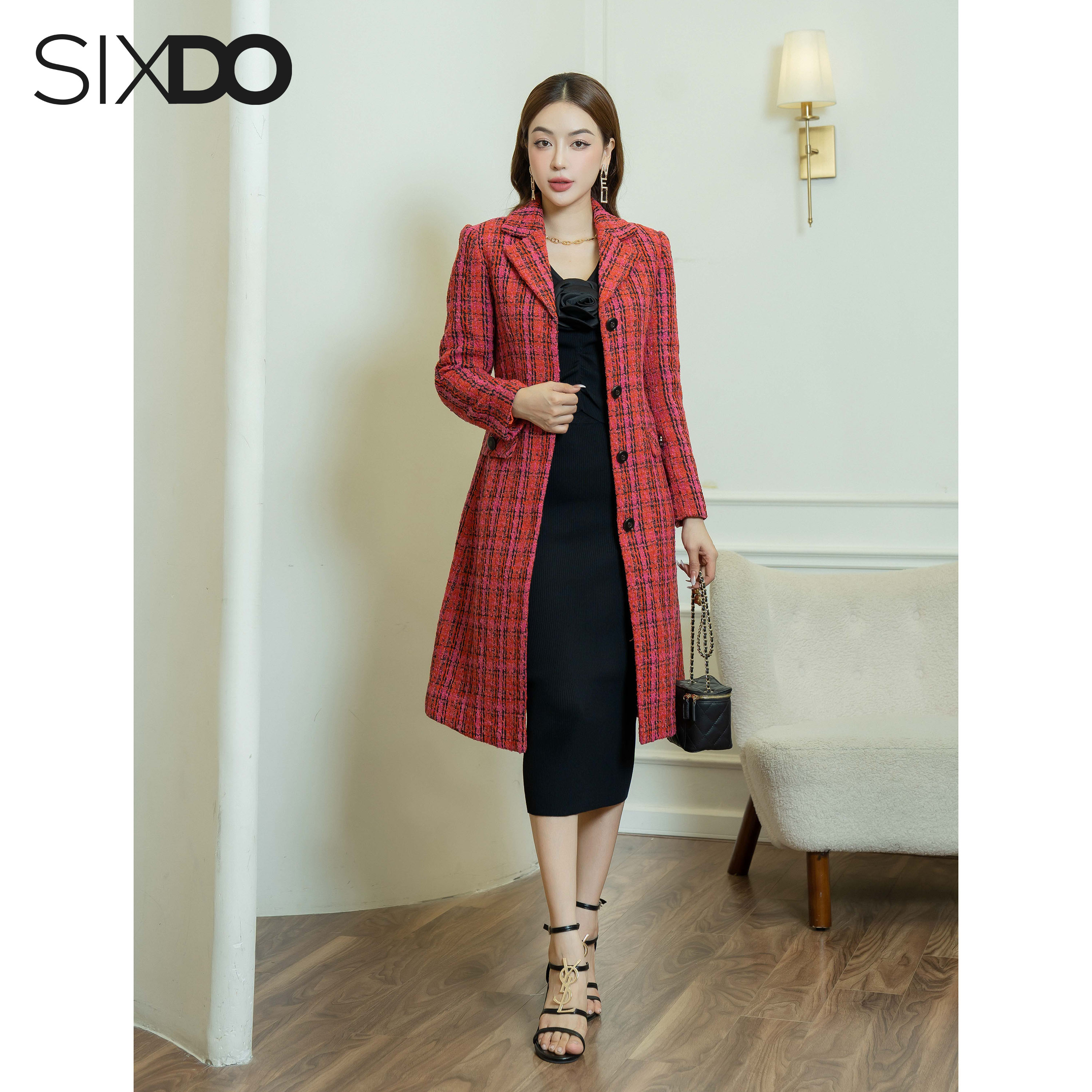 Áo khoác nữ dạ tweed dáng dài SIXDO (Dark Red Check Long Tweed Coat)