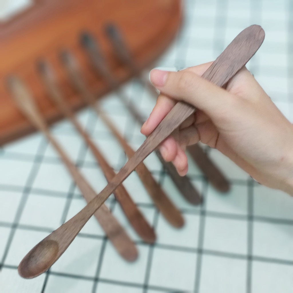 Muỗng,Nĩa gỗ Óc Chó Mỹ Nghệ Mart