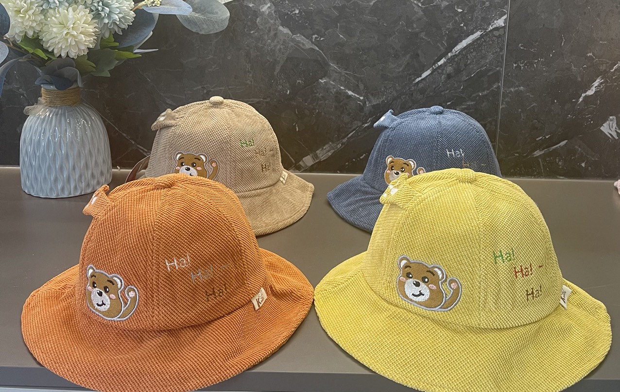 Mũ rộng vành gấu vẫy tay hàng Quảng Châu siêu yêu cho bé 2-5 tuổi