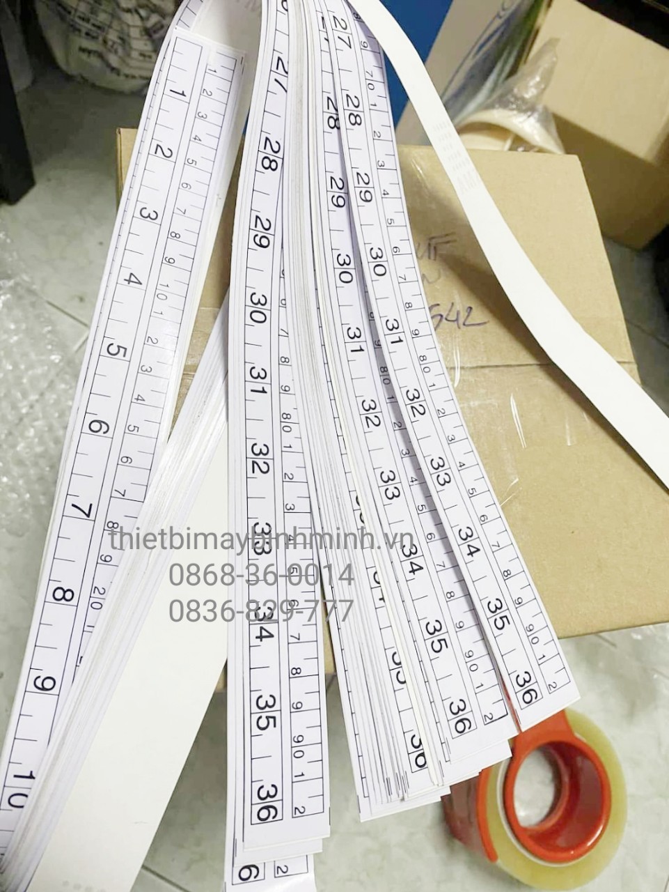 Thước dán bàn máy may