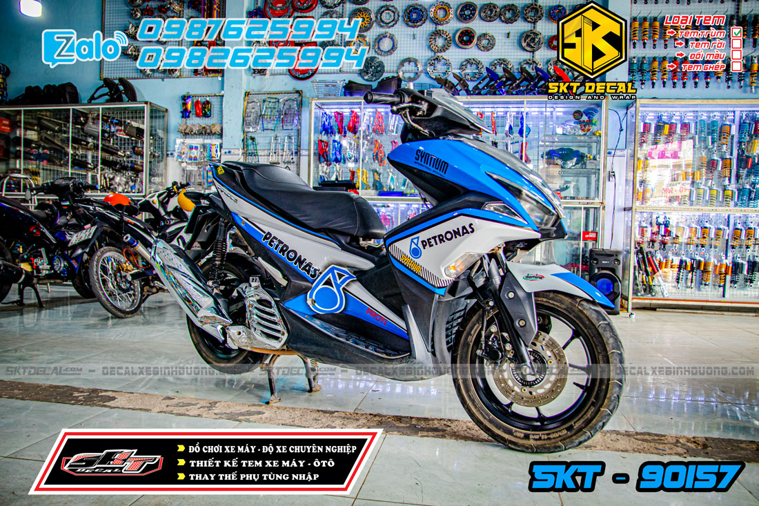 tem trùm xe nvx xanh bạc petronas