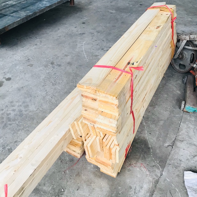 Gỗ palet kích thước 1m1 x 9,5cm đã bào láng 4 mặt