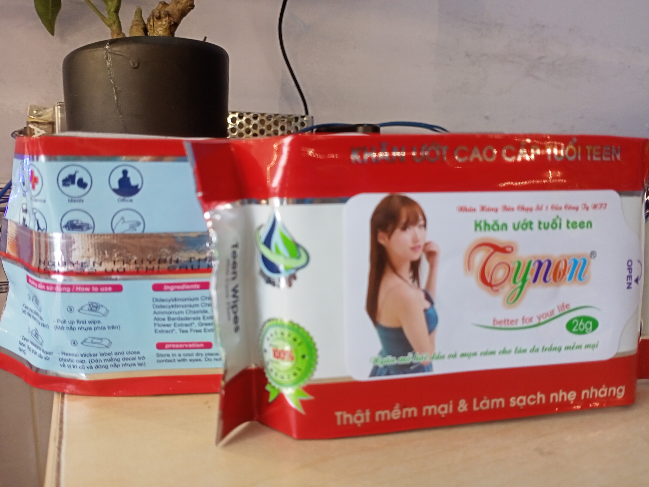 Khăn giấy ướt bỏ túi mini Tynon 26g