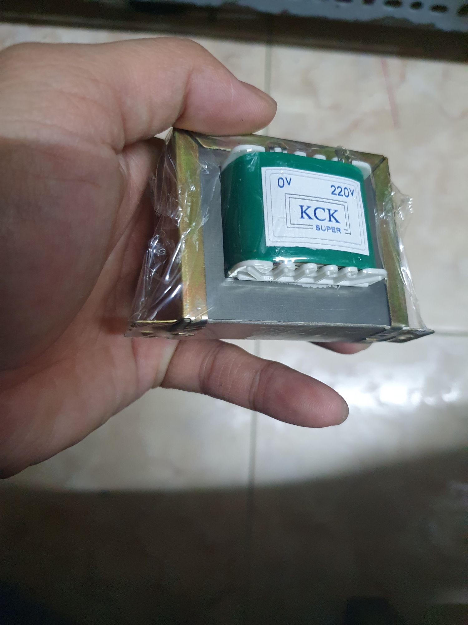 nguồn biến áp 1A đổi điện 220v ra 110v