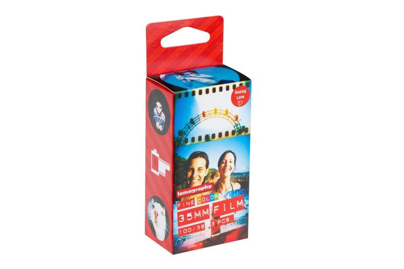 Giá Phim Lomography 100 cỡ 35mm 36 kiểu date 2021