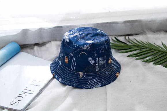 Mũ Bucket Vũ Trụ
