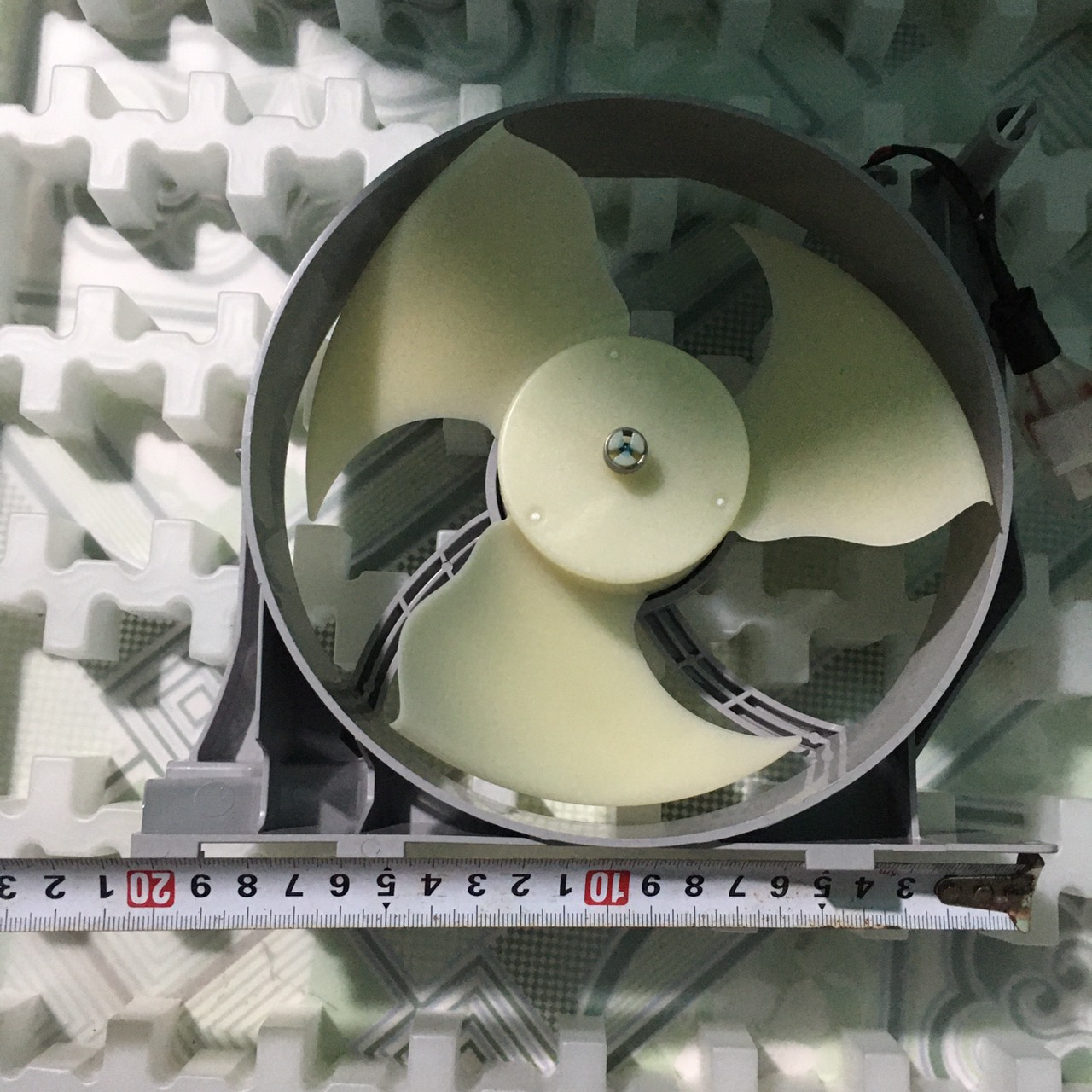 Quạt tủ lạnh Samsung 12v không chổi than