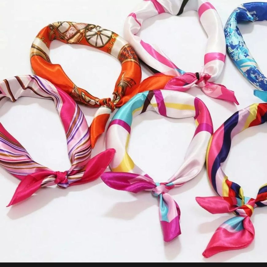 Khăn lụa vuông Bandana siêu xinh 70x70cm