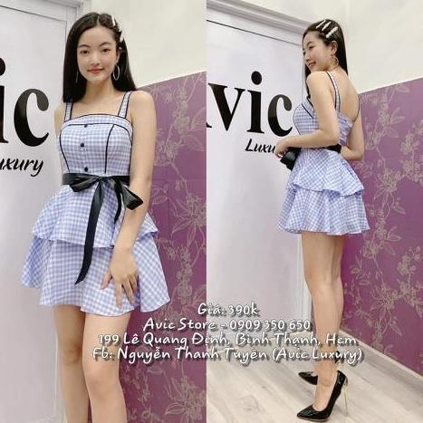 Đầm xòe caro 2 tầng thắt nơ