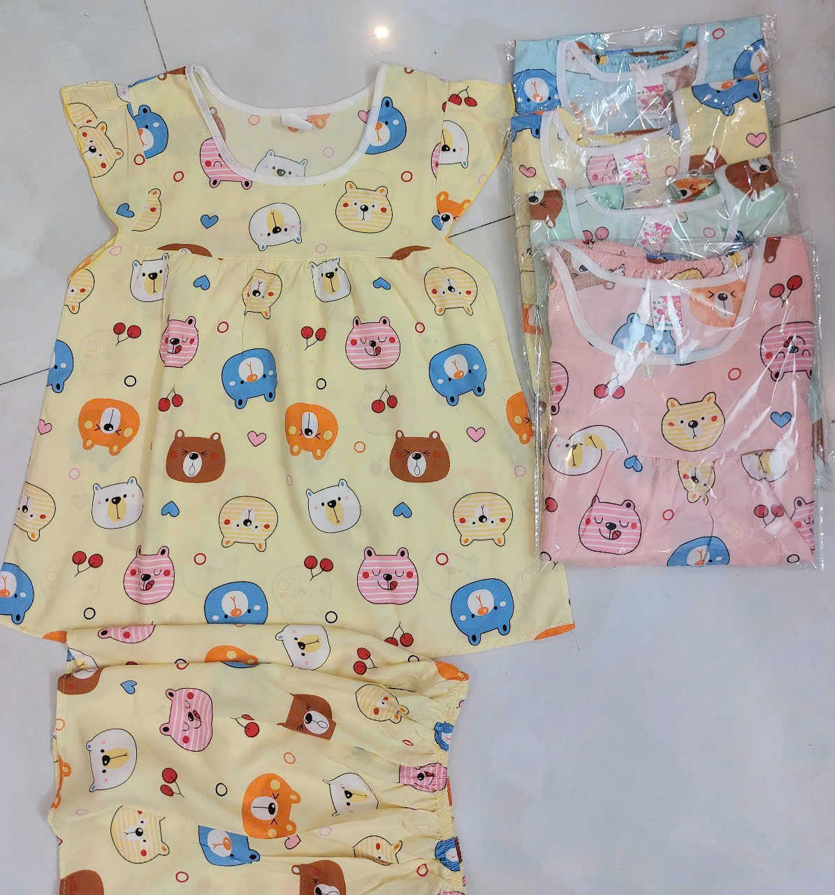 [HCM]Bộ tole bé gái (18-22kg) (giao màu ngẫu nhiên)