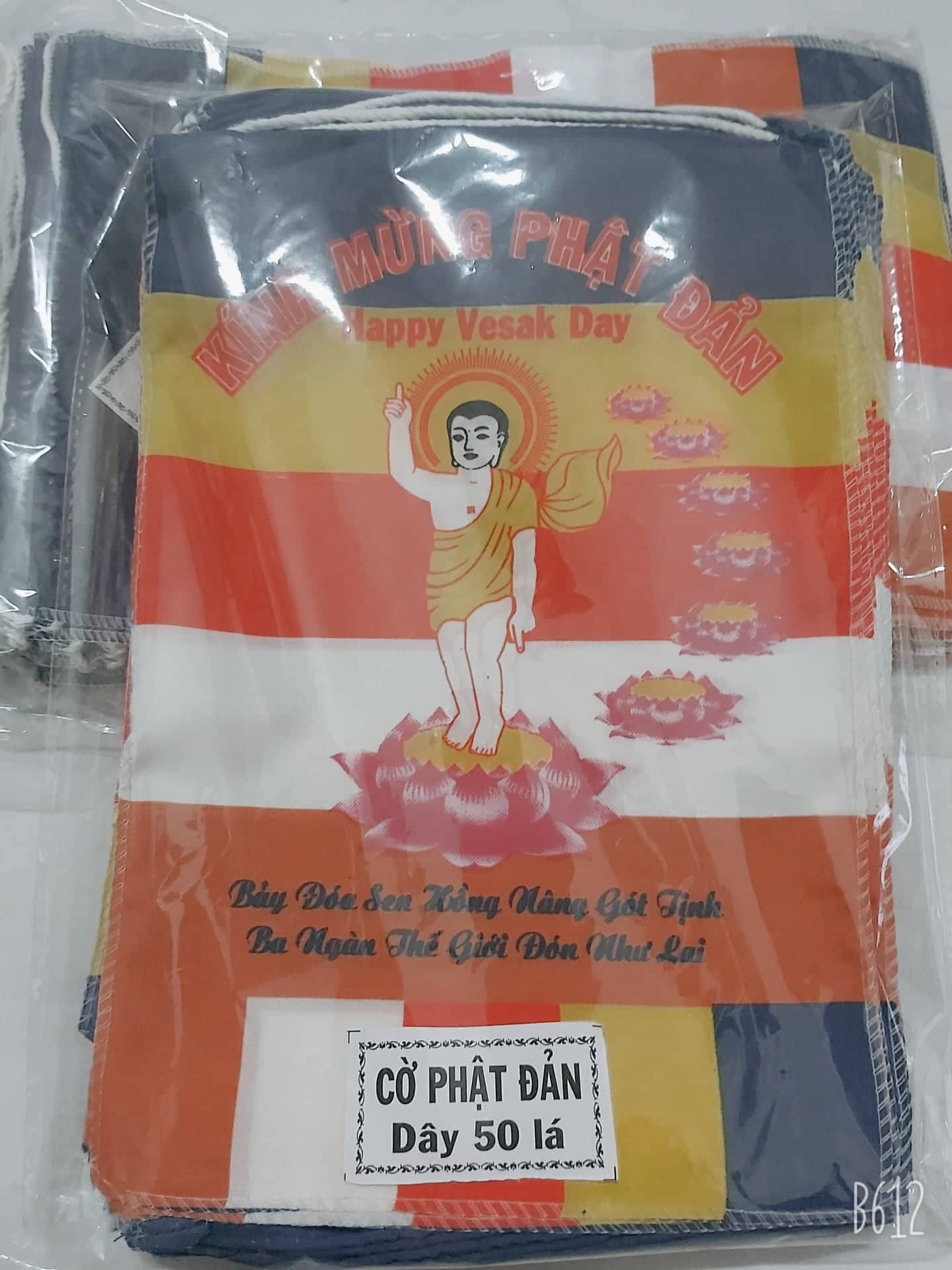 [HCM]Cờ dây Phật đản ( dây 50 lá )