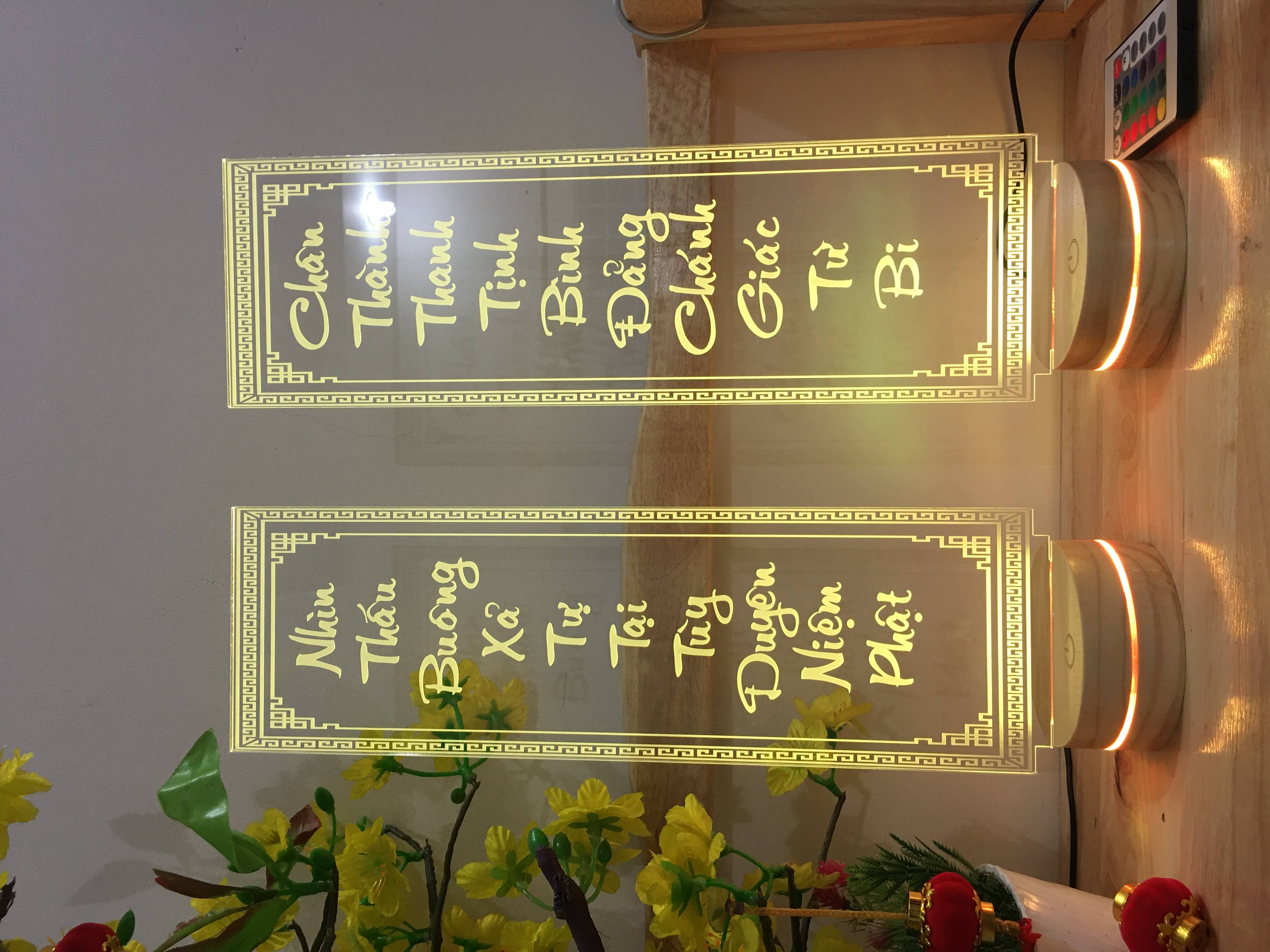 Câu đối Phật cao 40cm