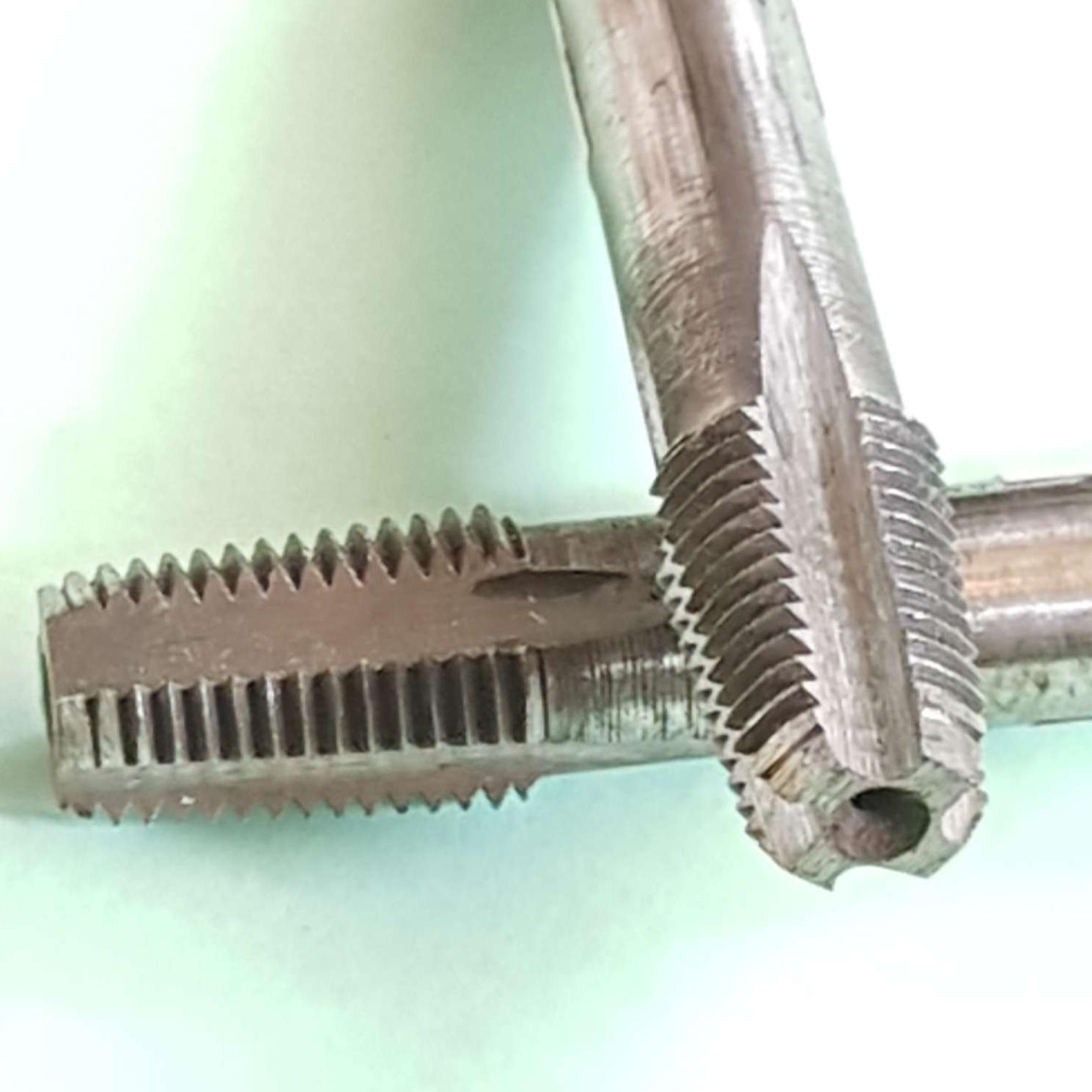 [HCM]Mũi taro ống nước răng 13..34ly .....