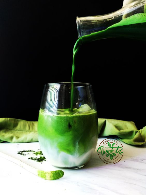Siro Golden Farm Sâm Dứa Chai Thủy Tinh 520ml