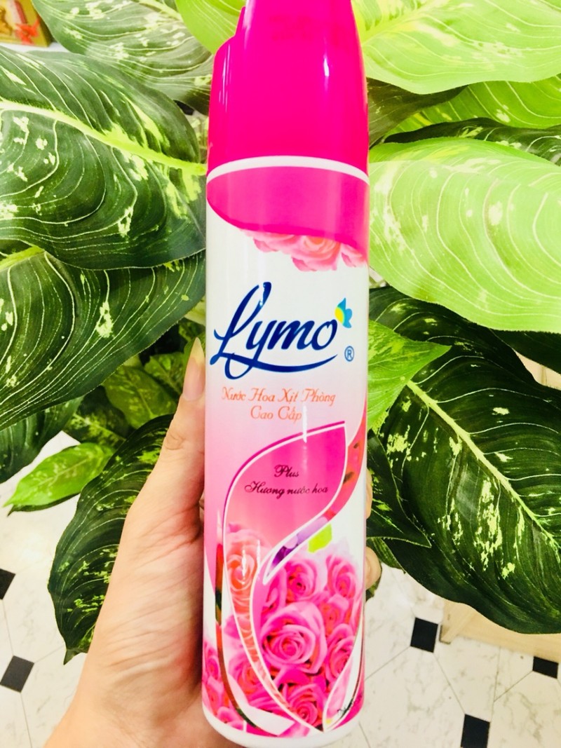 Xịt Phòng Hương Nước Hoa Lymo 330ml (giao màu ngẫu nhiên)
