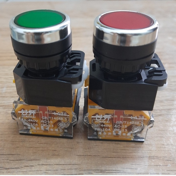 Nút nhấn tự giữ LA38 phi 22 xanh, màu đỏ nhấn giữ