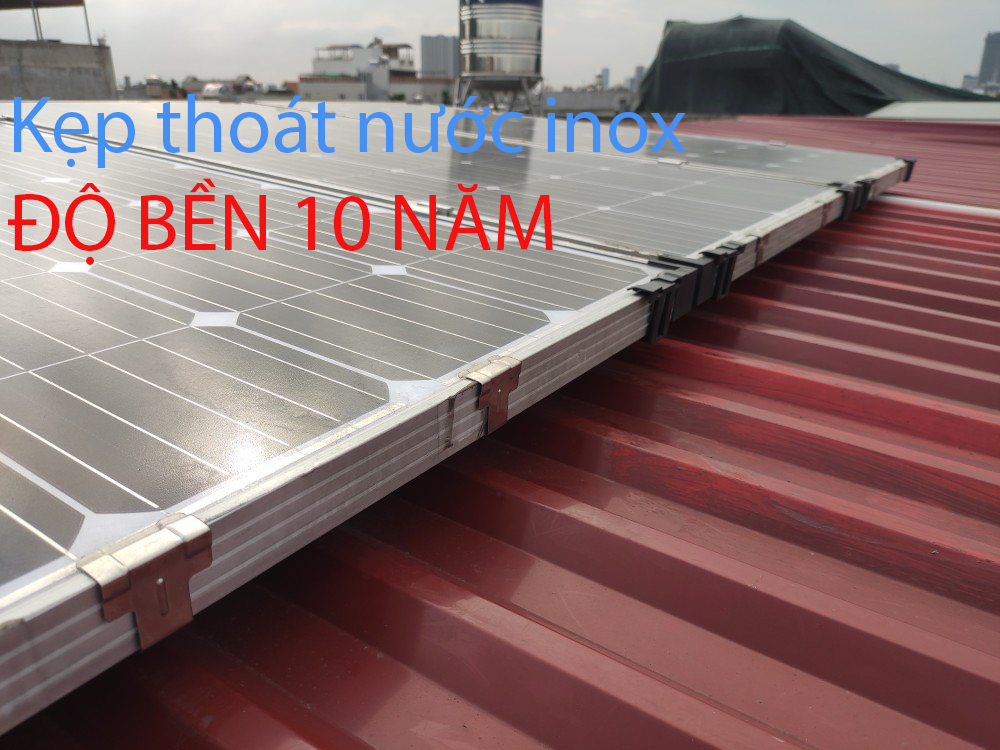 Kẹp thoát nước inox  pin năng mặt trời