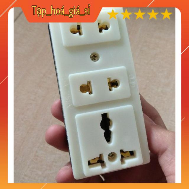 10 ổ cắm 3 ngả đa năng