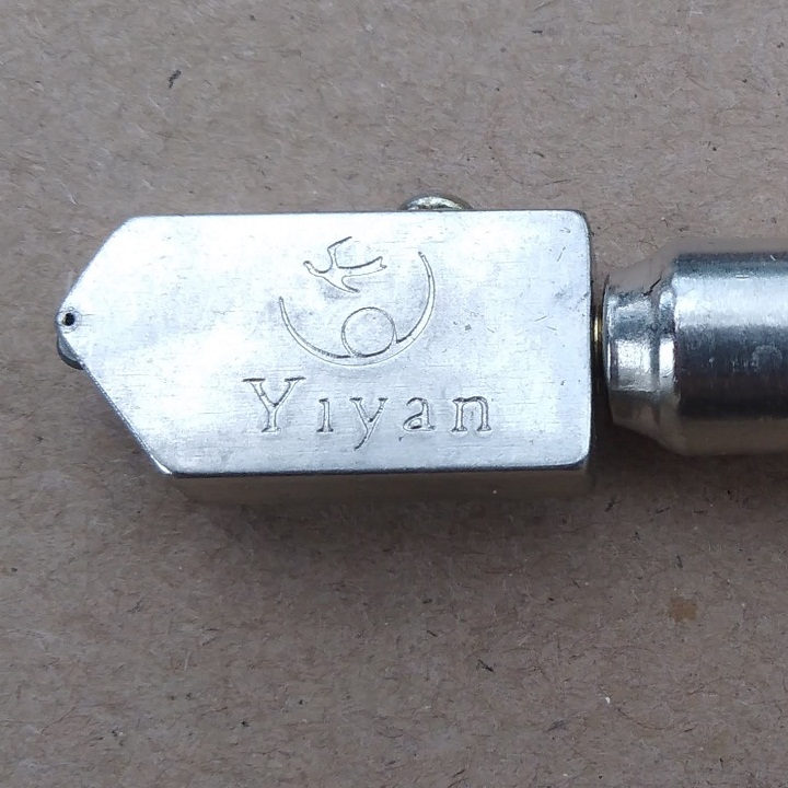 DAO CẮT KÍNH DAO CẮT KIẾNG