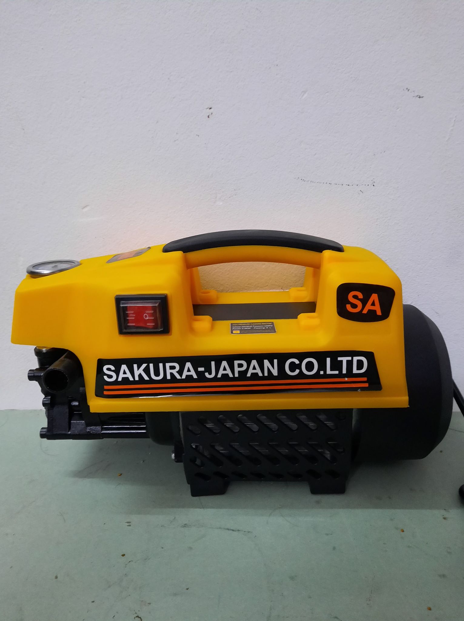 máy rửa xe sakura SA6080