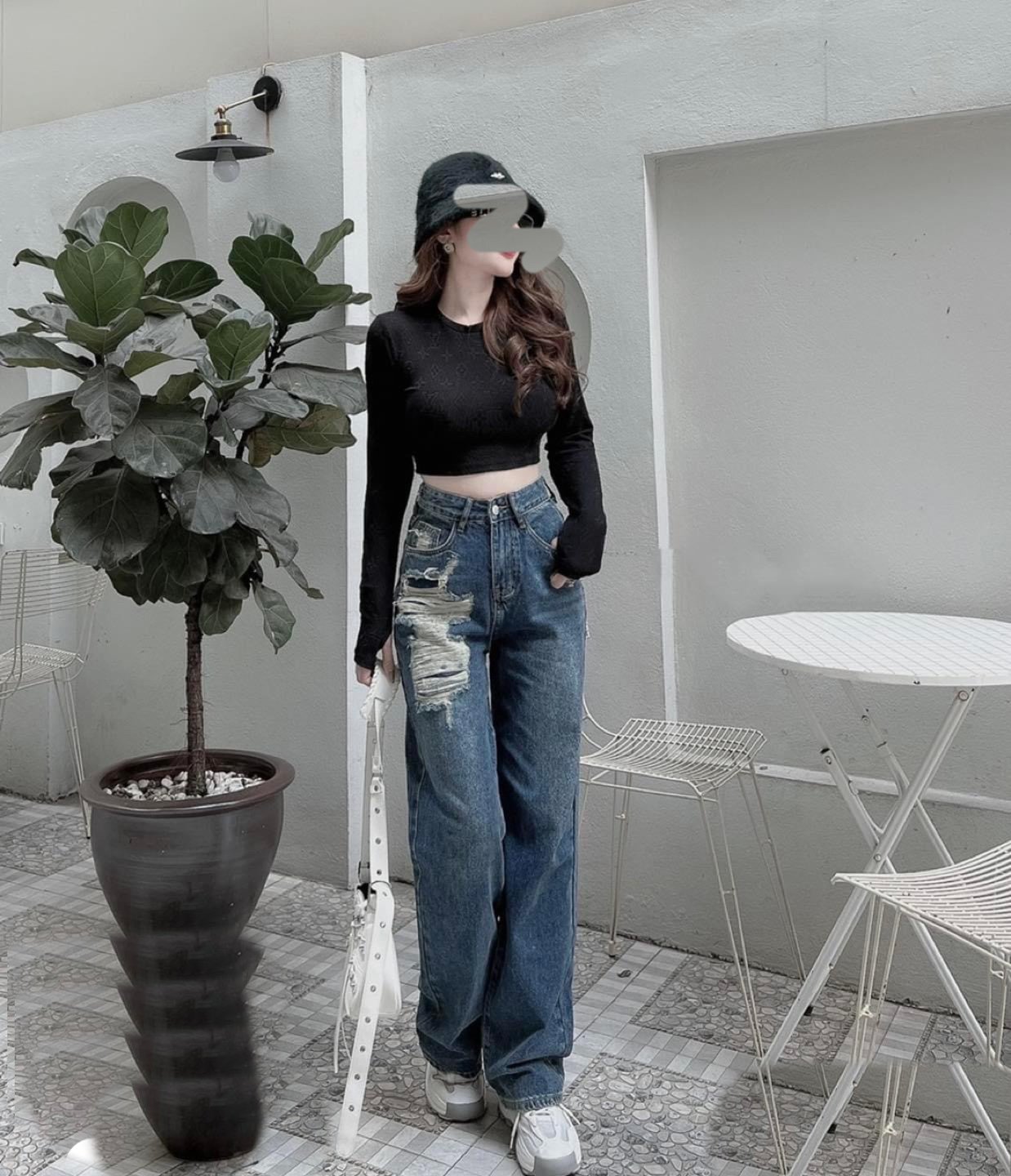 QUẦN JEANS ỐNG RỘNG NỮ LƯNG CAO RÁCH 1 MẢNG TÚI ĐÙI PHẢI CAO MÀU XANH ĐẬM LAI CUỐN XỊN XÒ MỀM MỊN PHÁ CÁCH HOT HIT CAO CẤP LOTI