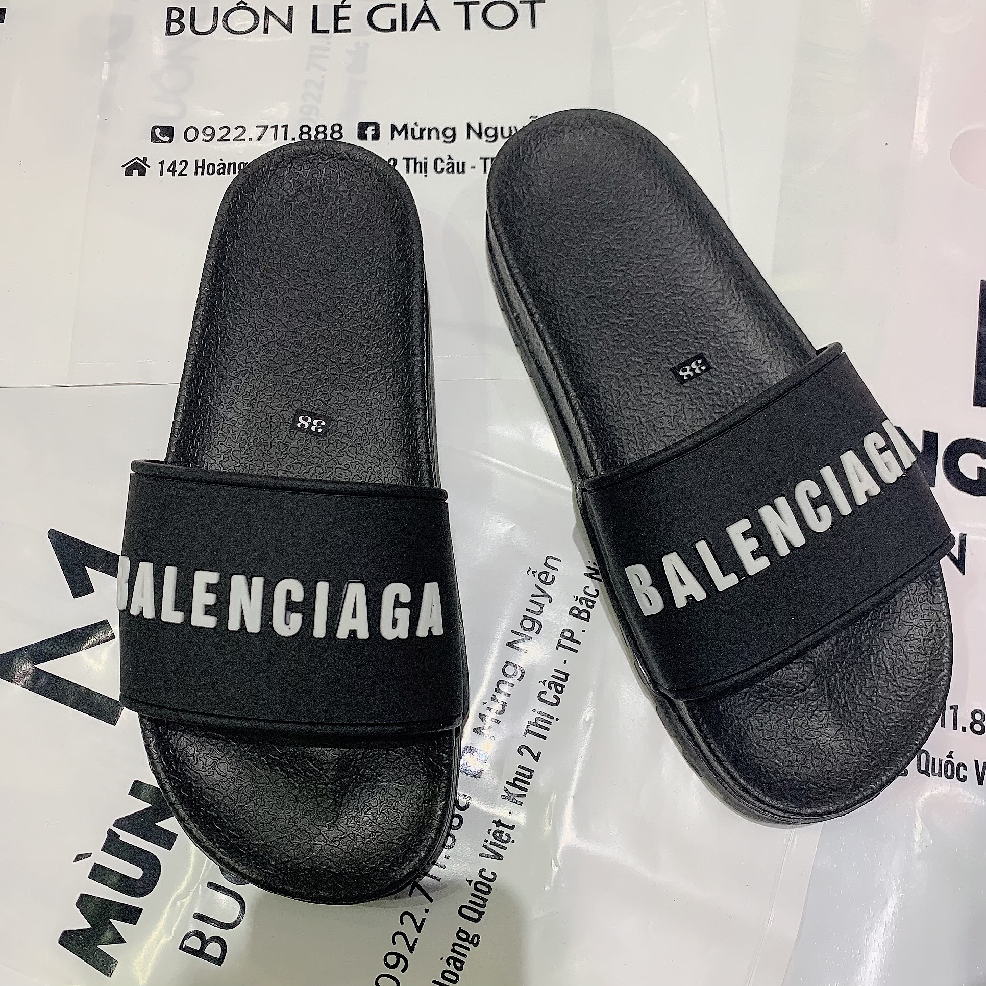 Dép Balen.cia và L.V màu đen nhiều size