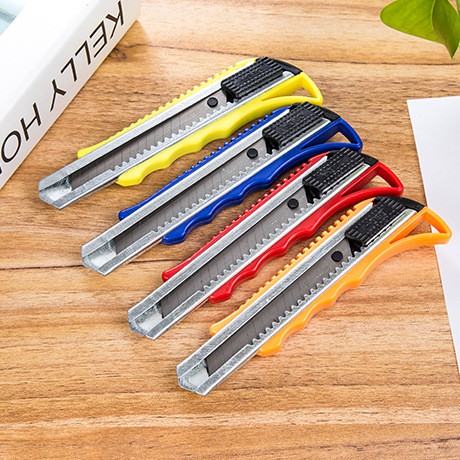 Dao cắt giấy dọc giấy bản to GD149