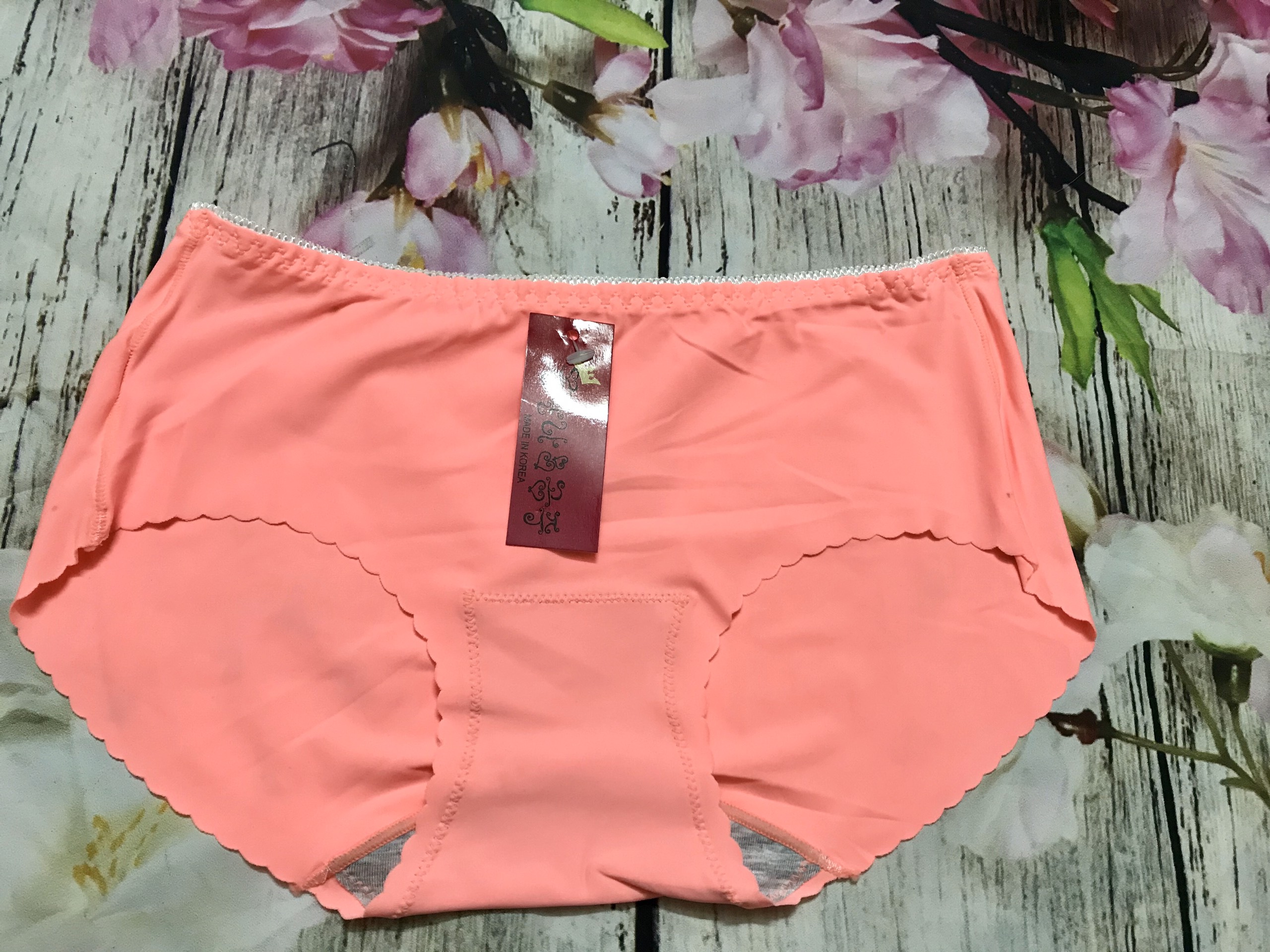 Quần lót đúc thun lạnh, Quần lót nữ