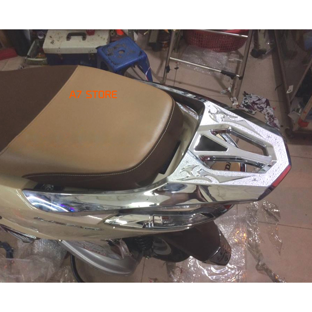 Ốp cảng sau honda lead mạ crom