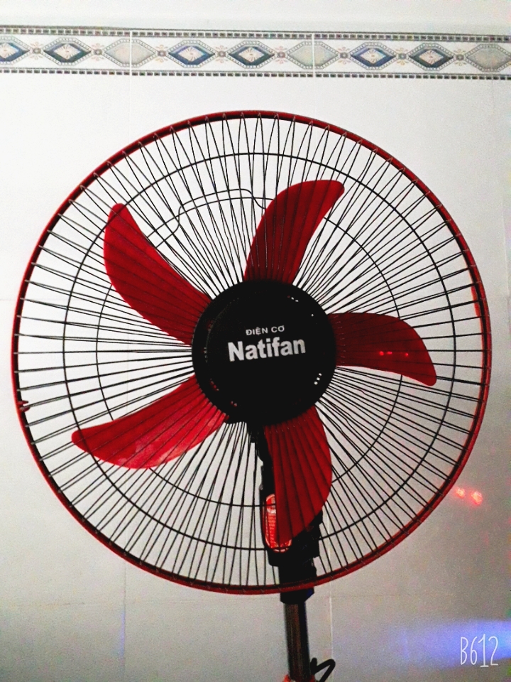 [HCM]Quạt Đứng Natifan  5 cánh