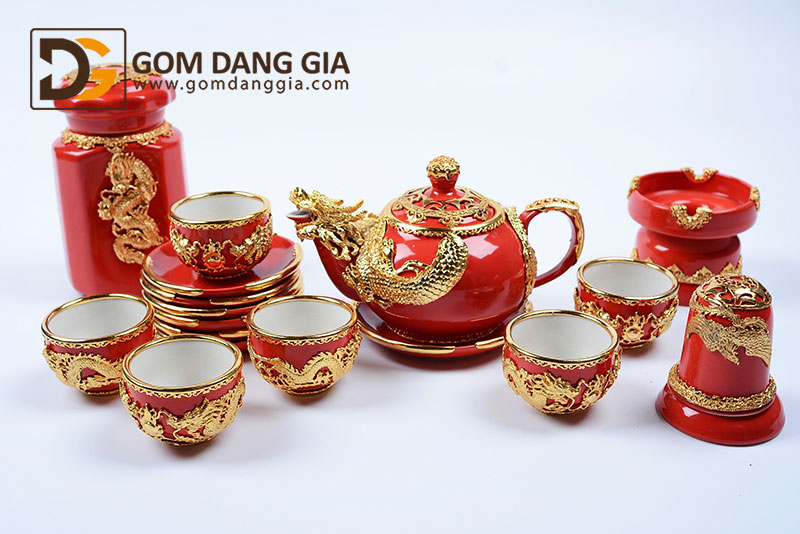 [Trả góp 0%]Bộ trà Bát Tràng họa tiết rồng bọc đồng dát vàng