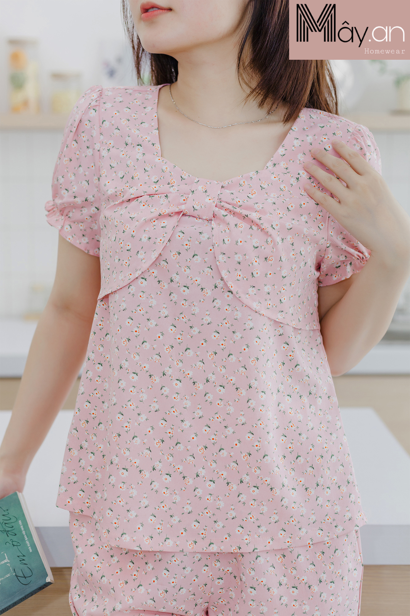 Đồ mặc nhà MÂY áo cổ nơ quần dài lụa Nhật